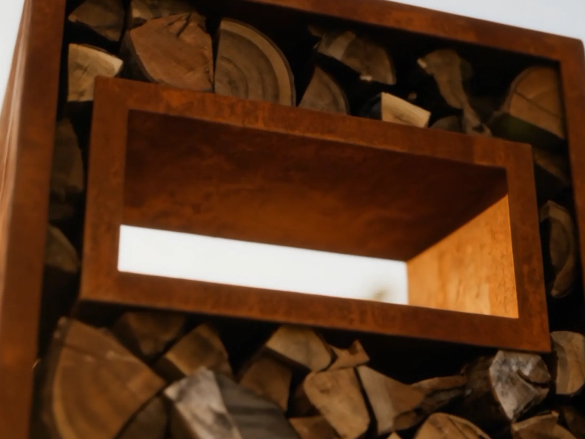 Gemitus · Gemitus Corten steel window module for log stores, finish