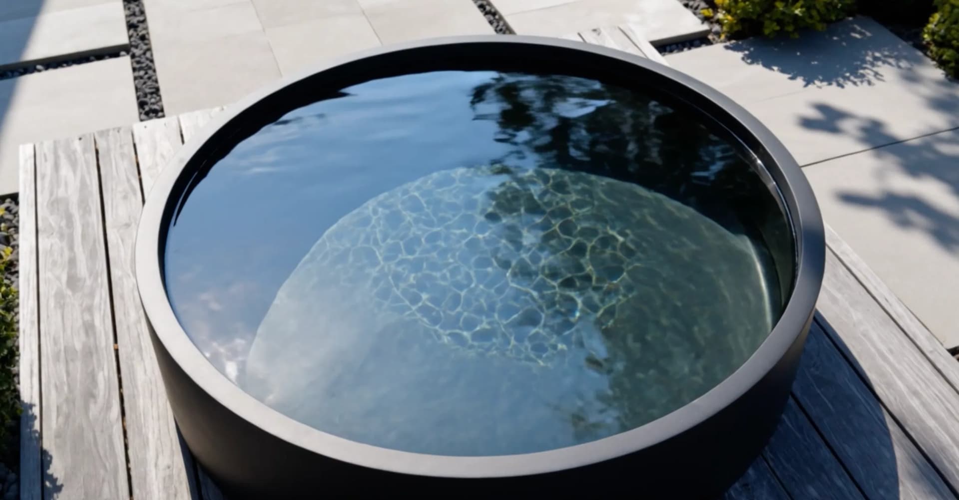 Bac d'eau rond Aluminium , détail final