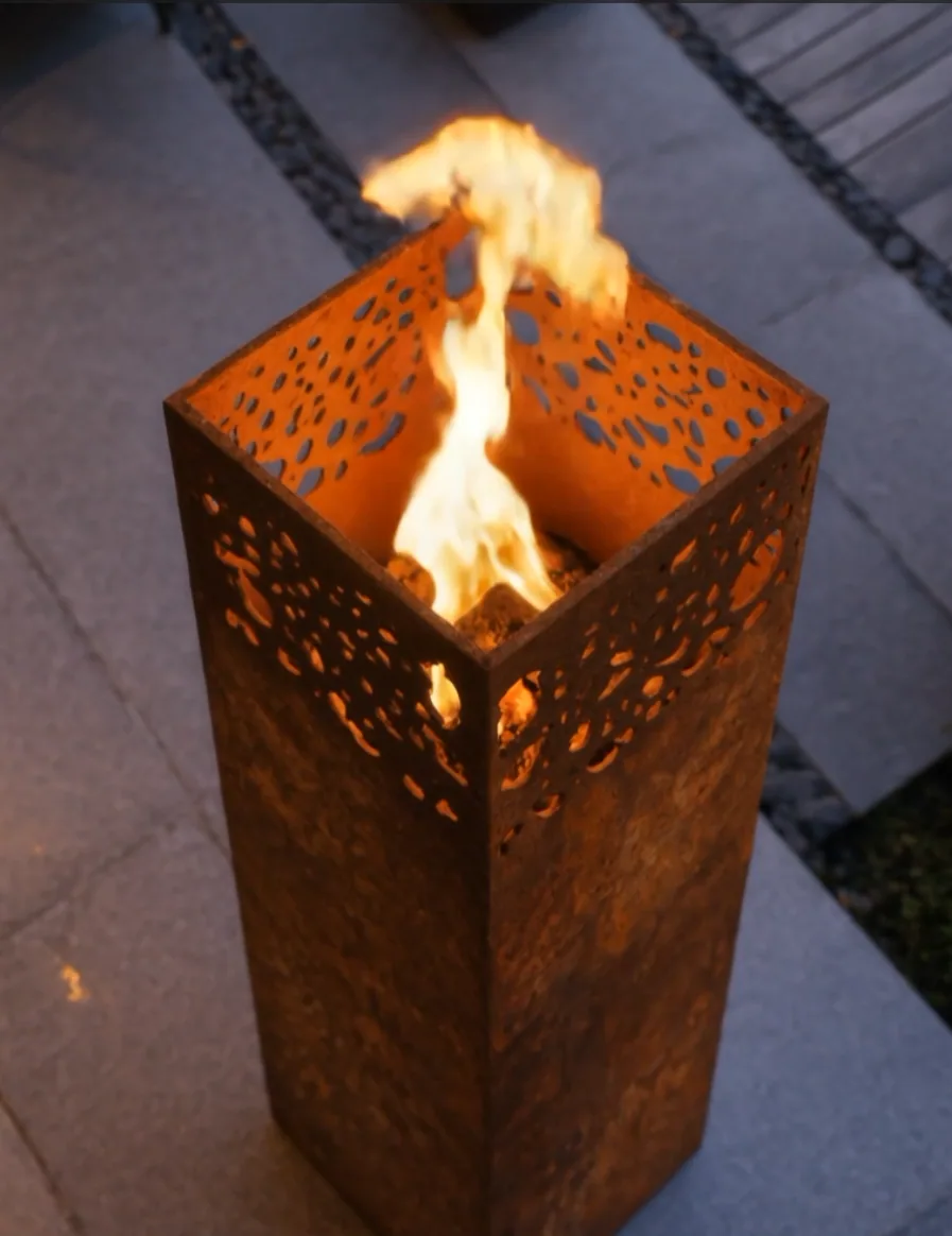 Lanterna Aurore in acciaio Corten