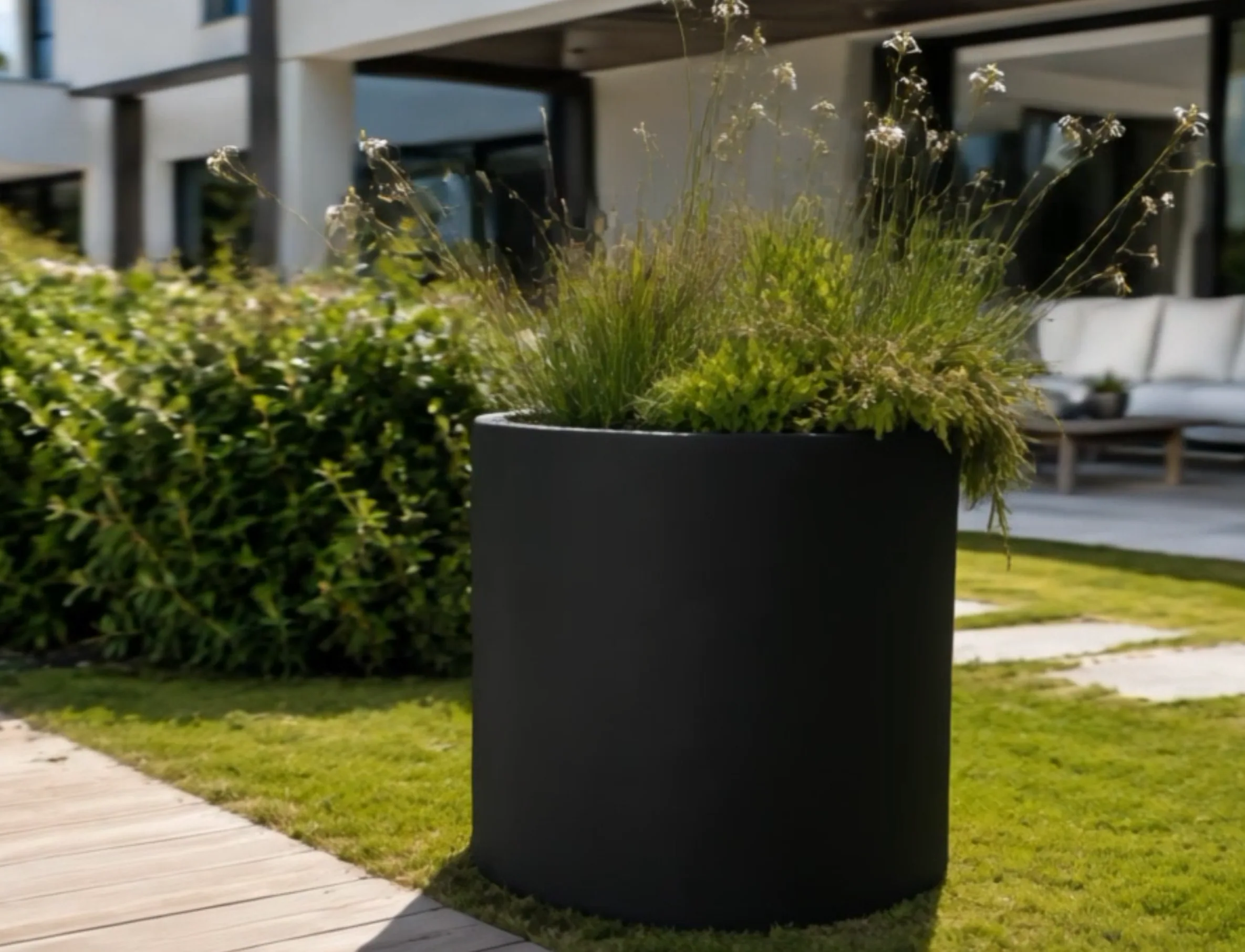 Callisto · Vaso rotondo in alluminio verniciato a polvere